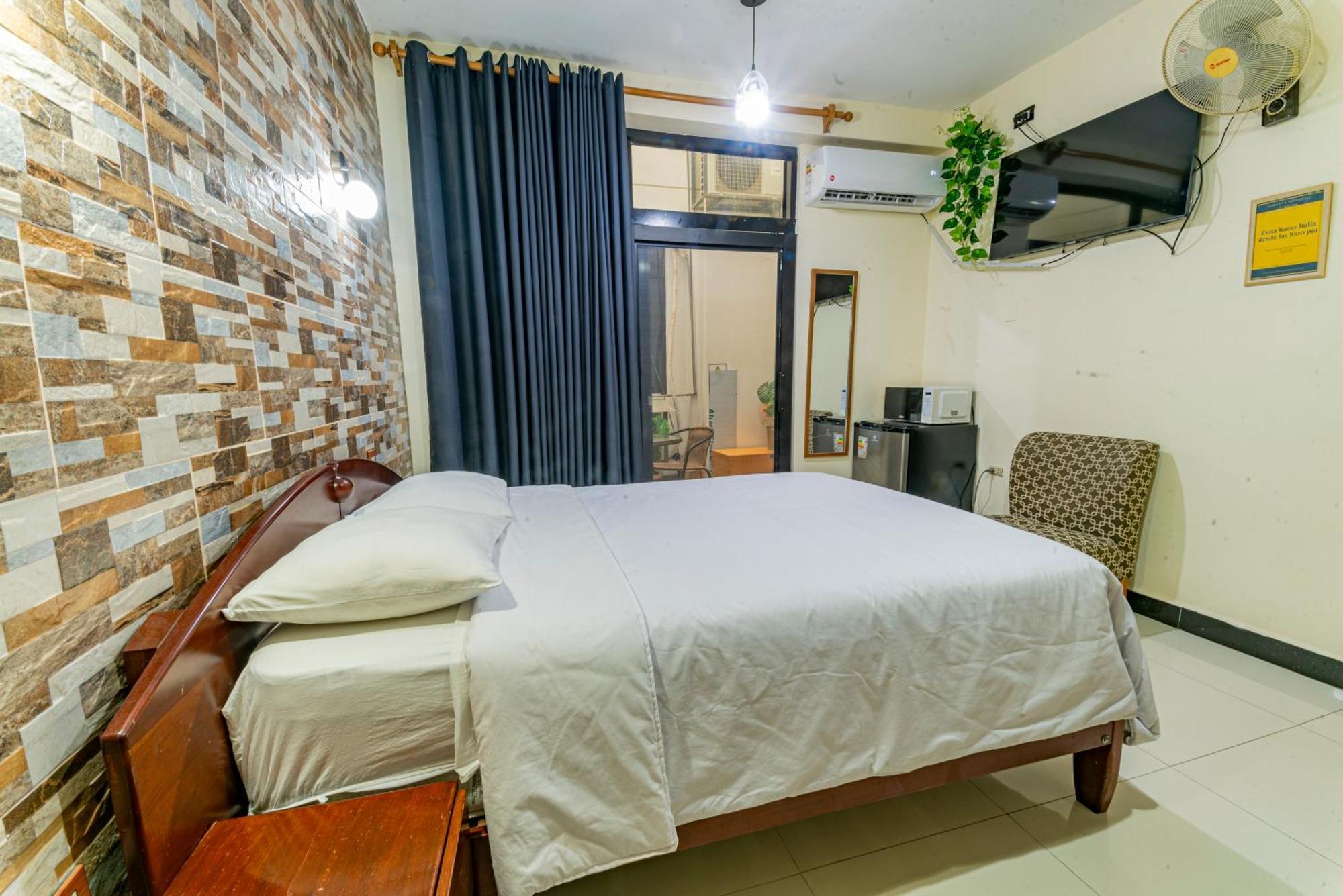 Hospedaje Gran Imperial ตุมเบส ภายนอก รูปภาพ